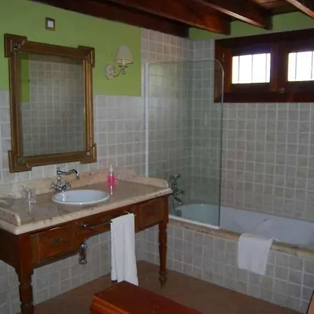 Sleeps 4 Wifi Villa Haría